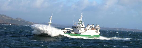 MFV Vigilant steaming into a westerly gale. Photo John Cunningham