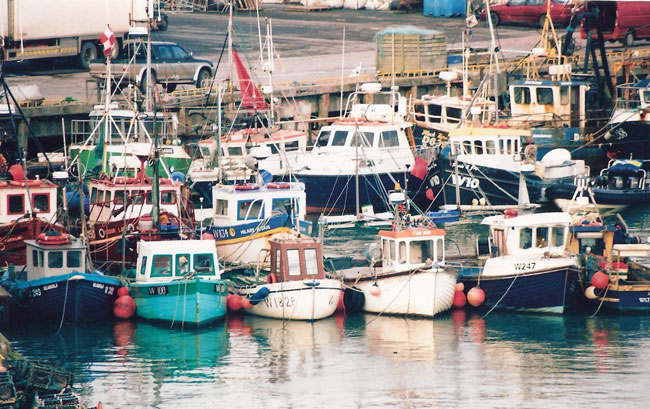 Dunmore-East- inshore-boats