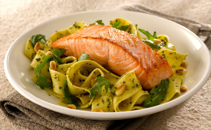 Salmon with pesto
