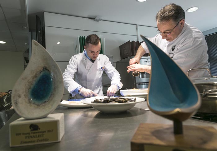 BIM 2017 Young Fishmonger Eimantas Jean Yves prepping